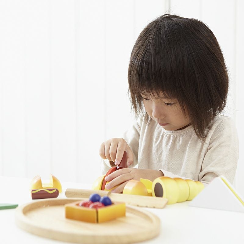 販売終了]職人さんごっこ パン職人 知育玩具 木のおもちゃ GENI