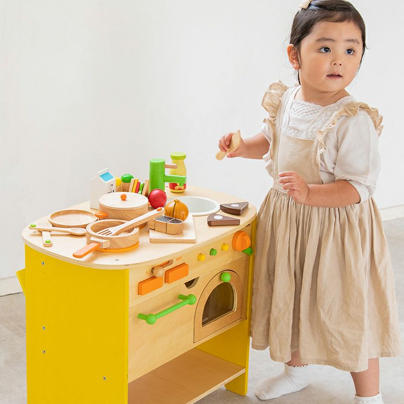 森のアイランドキッチン｜GENI[ジェニ]公式