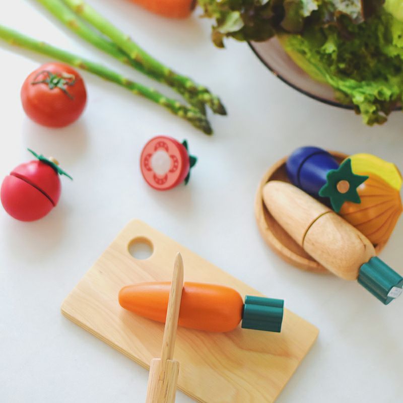 完熟 トマト 知育玩具 木のおもちゃ GENI